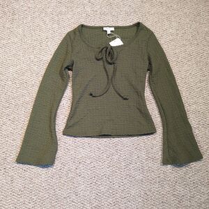 See You Monday Textured Blouse Top Womens M Green Crinkle Bell Sleeve Boho